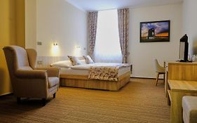 Hotel Gtc 3* Superior